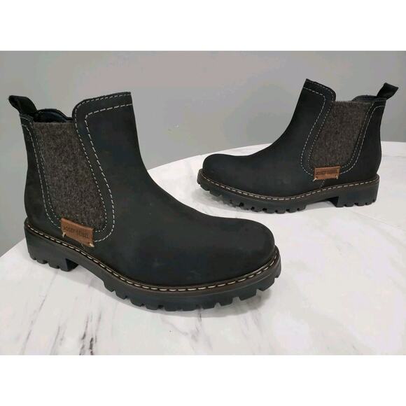 NWT JOSEF SEIBEL Black Leather MARTA Chelsea Lug Sole Ankle Boots Sz 7-7.5 EU38 - Picture 1 of 6